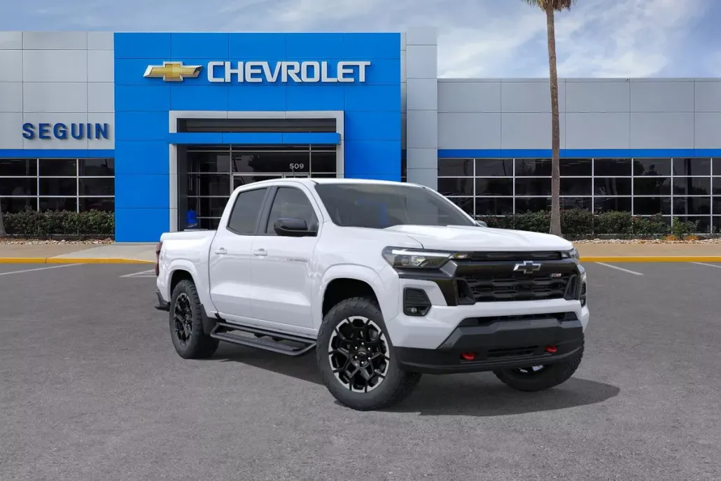 2026 Chevrolet Colorado Z71 photo 1