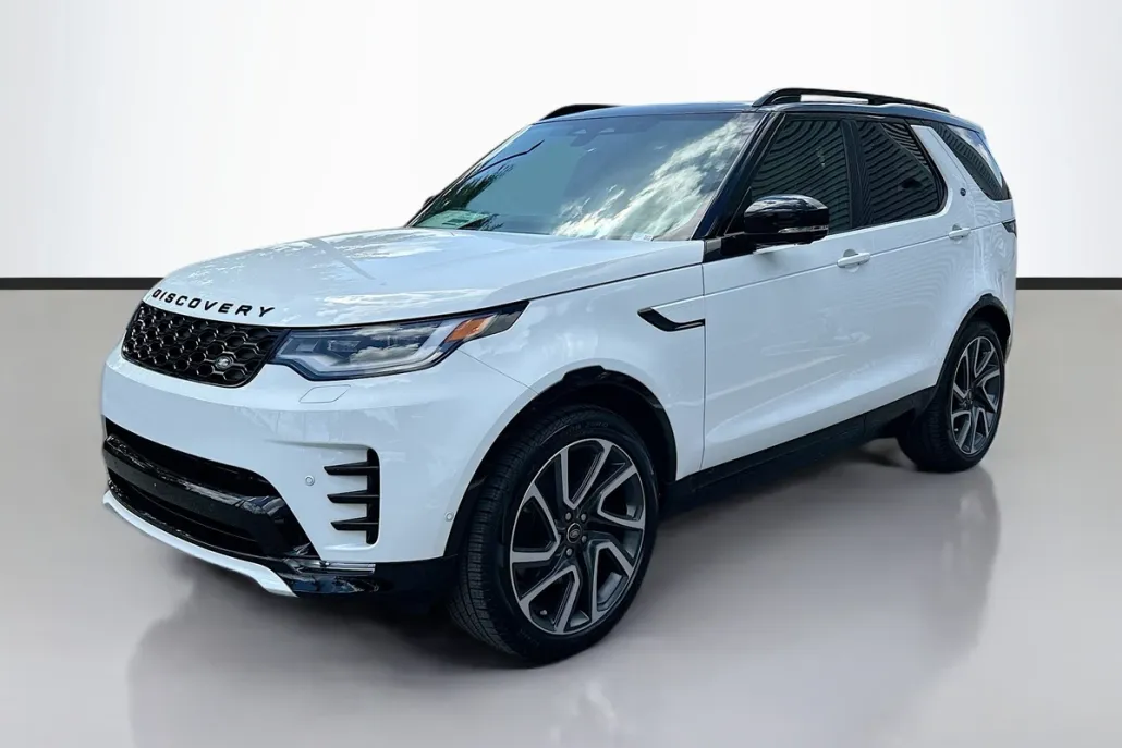 2025 Land Rover Discovery SE photo 1