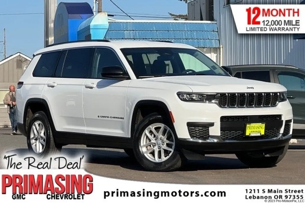 2023 Jeep Grand Cherokee Laredo photo 1