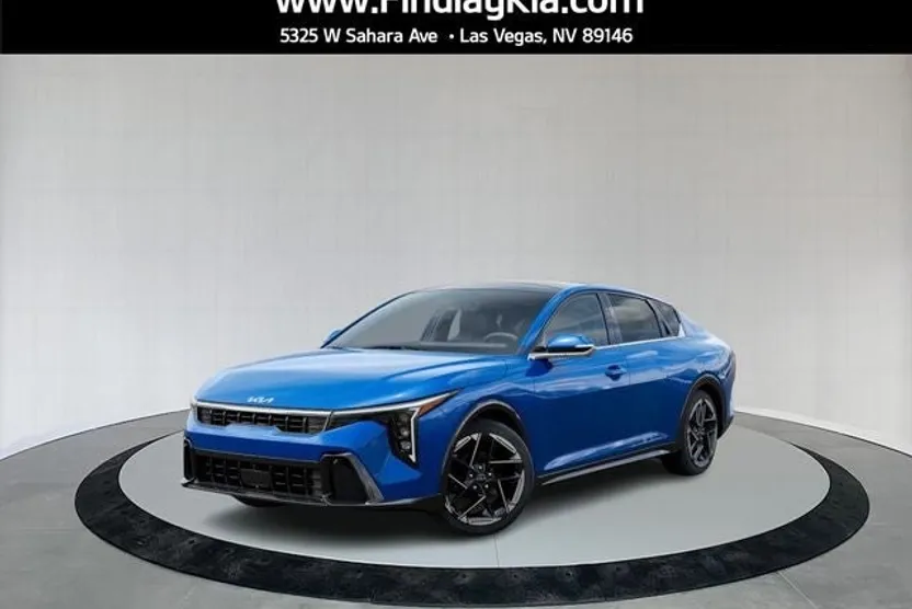 2025 Kia K4 GT-Line photo 1