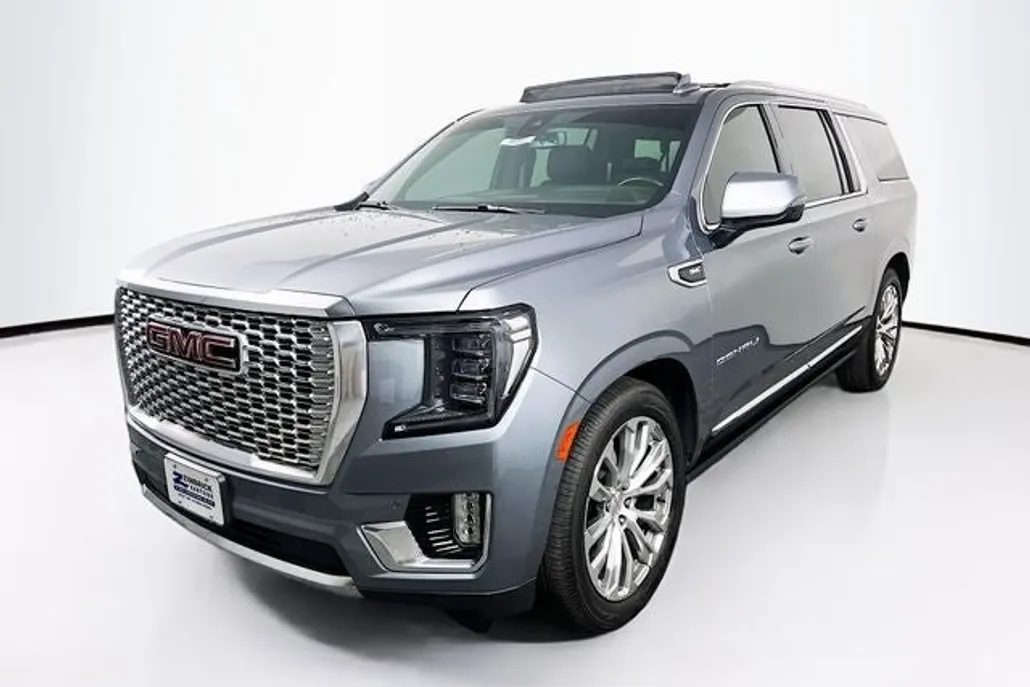 2022 Gmc Yukon XL Denali photo 1