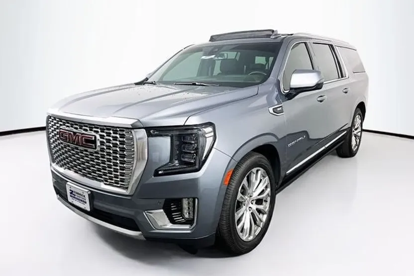 2022 Gmc Yukon XL Denali photo 1