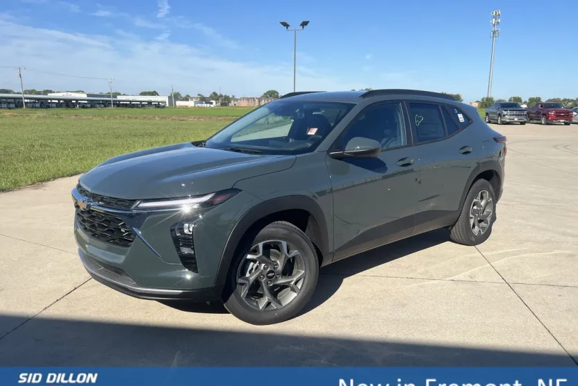 2026 Chevrolet Trax photo 1
