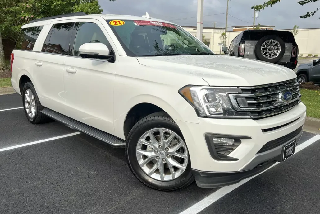 2021 Ford Expedition MAX XLT photo 1