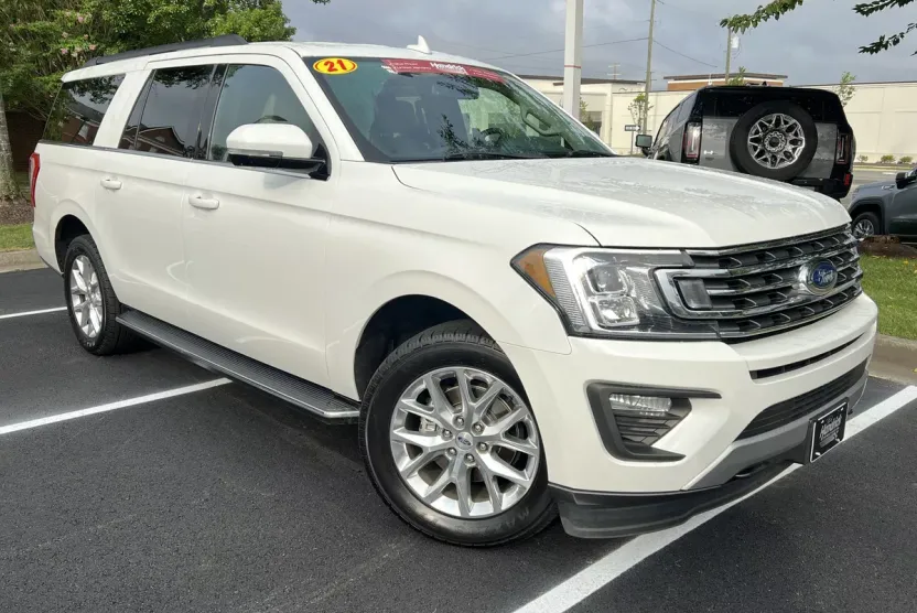 2021 Ford Expedition MAX XLT photo 1