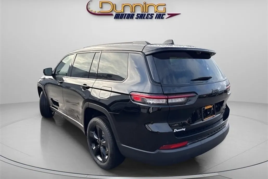 2025 Jeep Grand Cherokee Limited photo 1