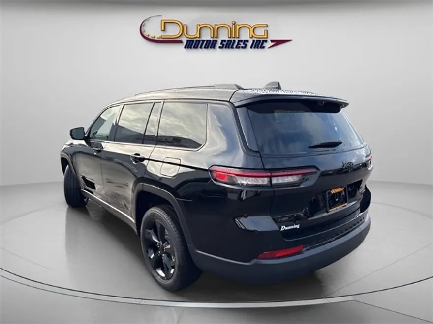2025 Jeep Grand Cherokee Limited photo 1