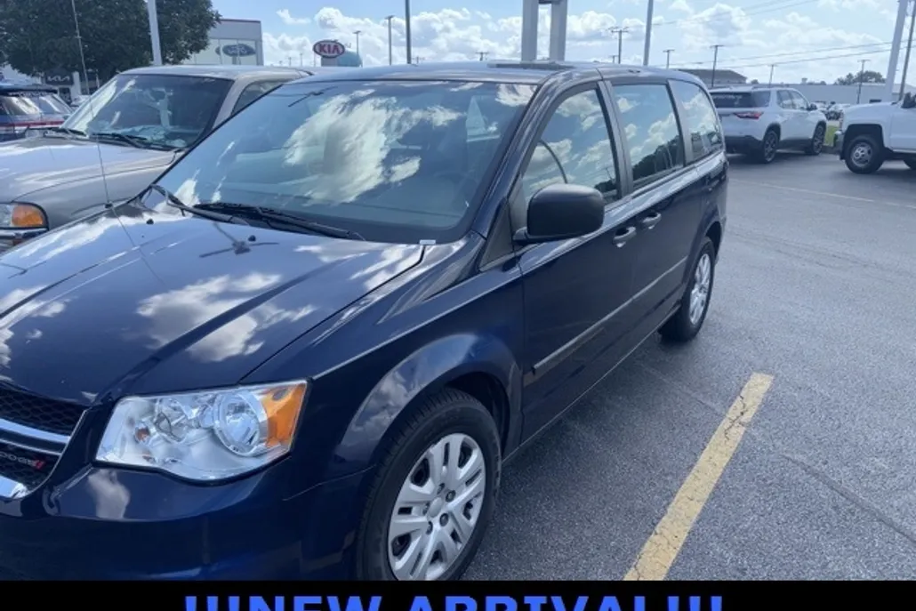 2014 Dodge Grand Caravan SE photo 1