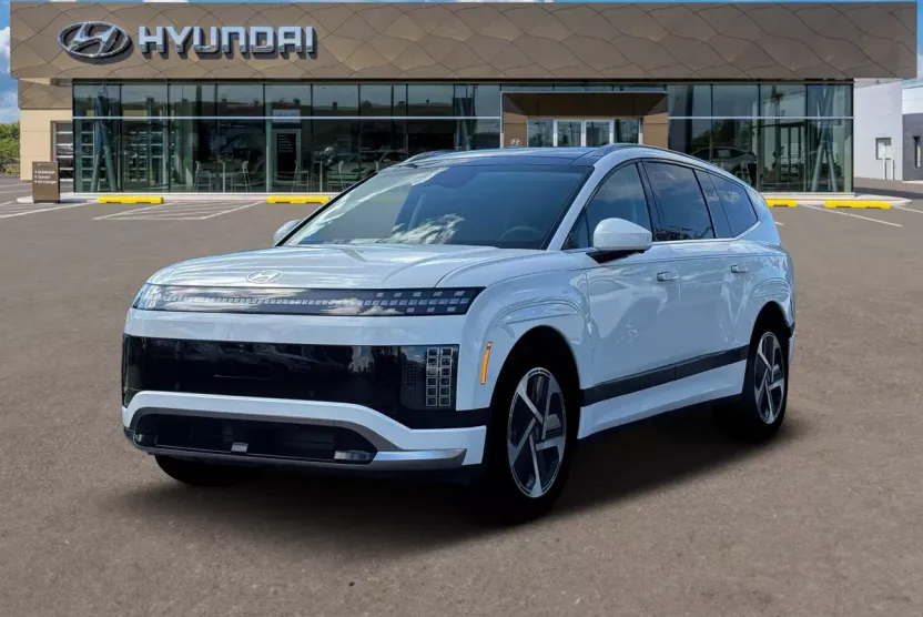 2026 Hyundai Ioniq photo 1