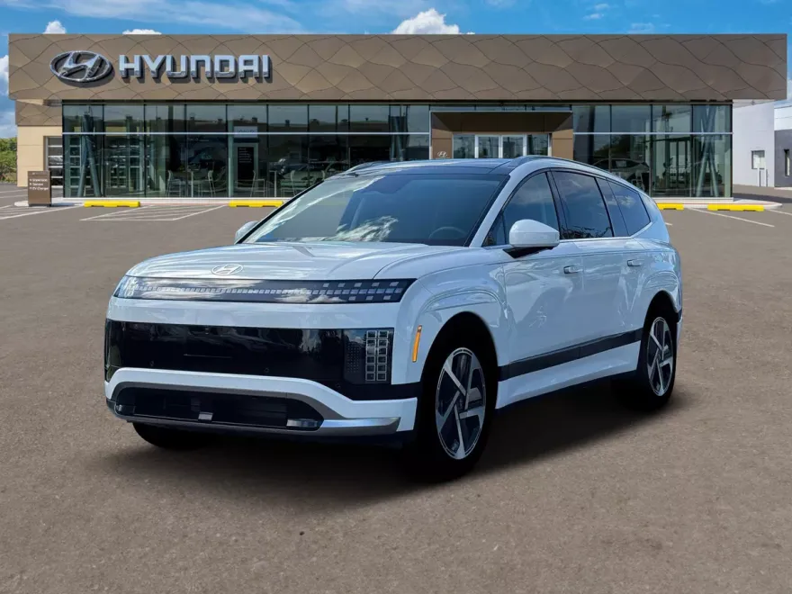 2026 Hyundai Ioniq photo 1
