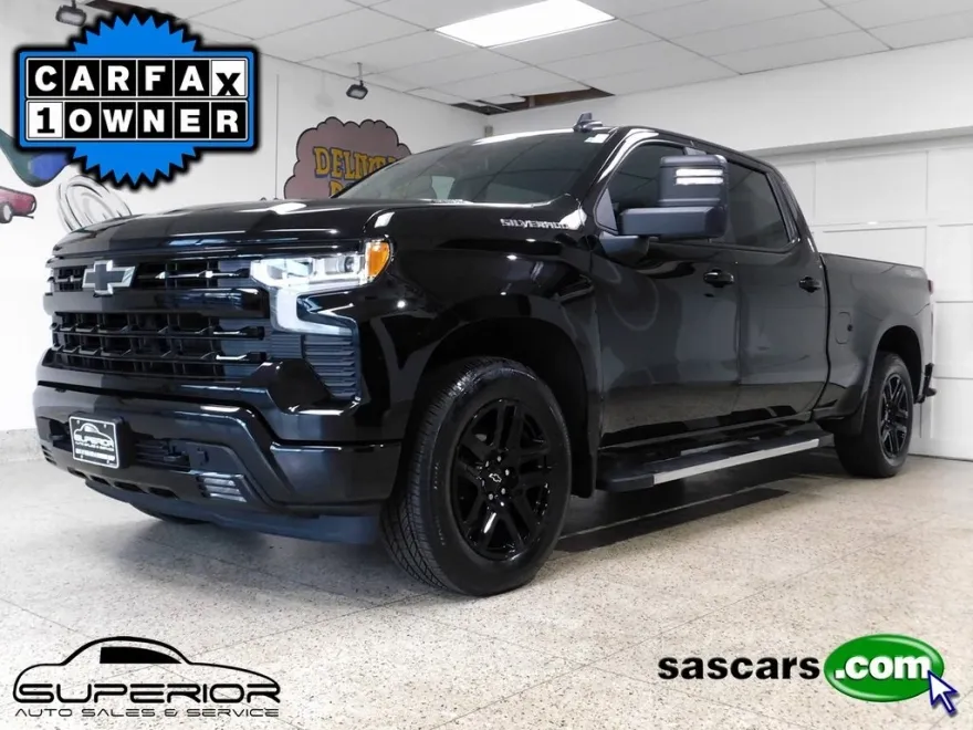 2024 Chevrolet Silverado 1500 RST photo 1
