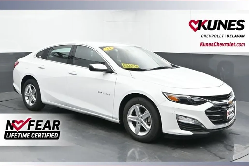 2024 Chevrolet Malibu 1LT photo 1