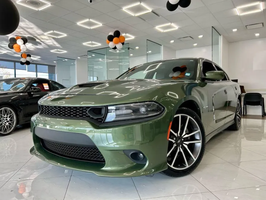 2021 Dodge Charger R/T photo 1