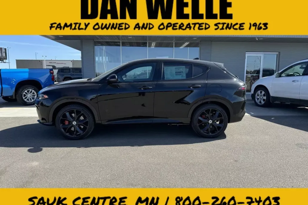 2024 Dodge Hornet R/T photo 1