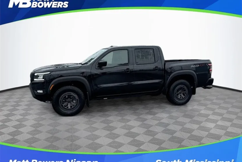 2025 Nissan Frontier PRO-4X photo 1