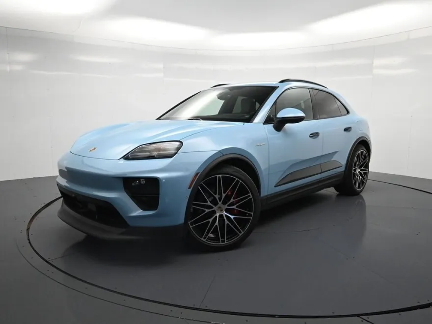 2025 Porsche Macan Electric photo 1