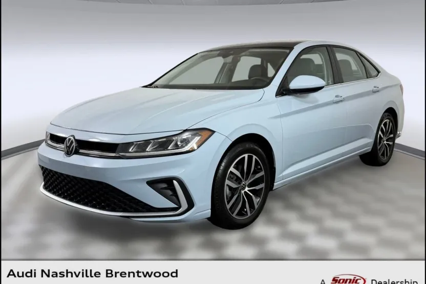 2025 Volkswagen Jetta SE photo 1