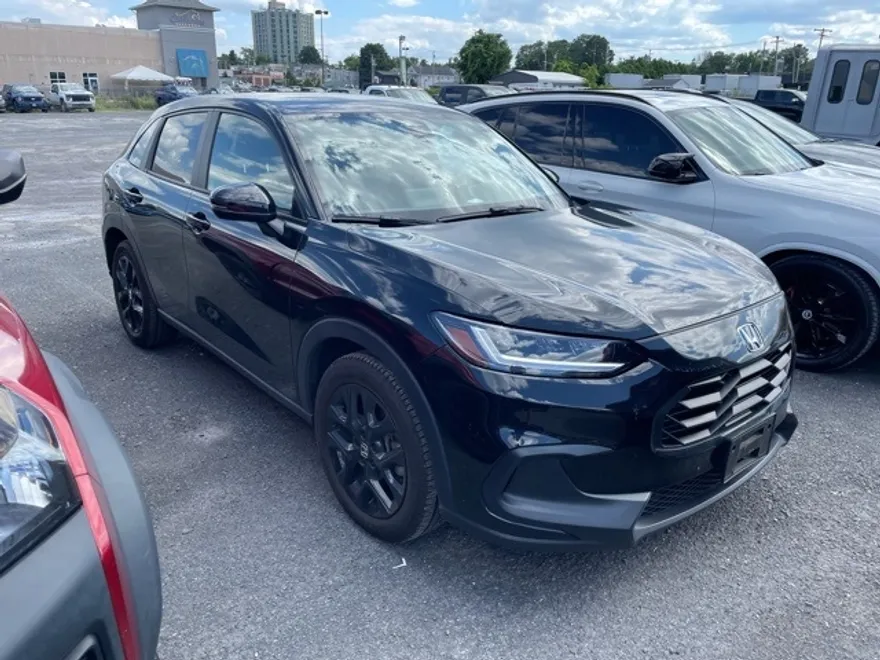 2023 Honda HR-V Sport photo 1