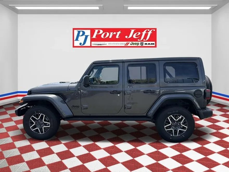2025 Jeep Wrangler Sahara photo 1