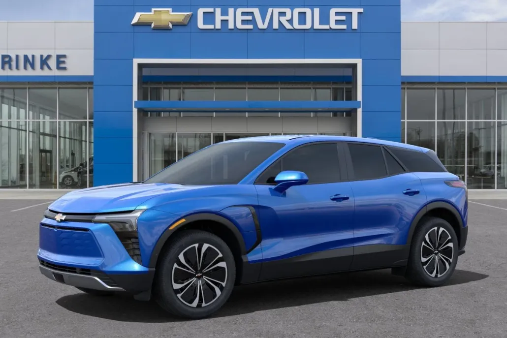 2025 Chevrolet Blazer EV photo 1