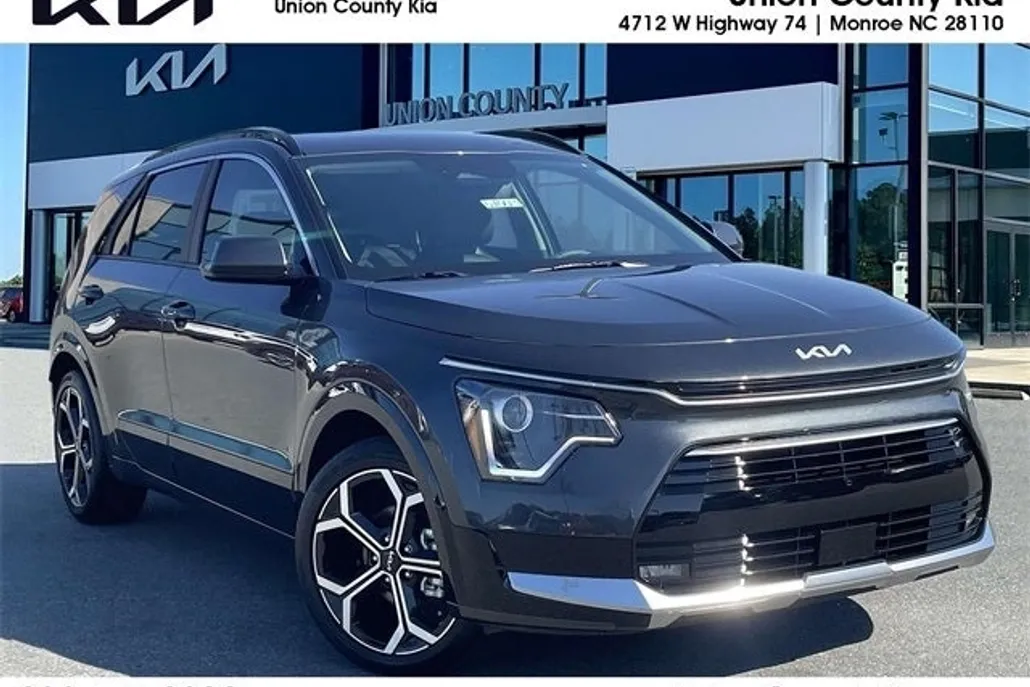 2025 Kia Niro EX Touring photo 1