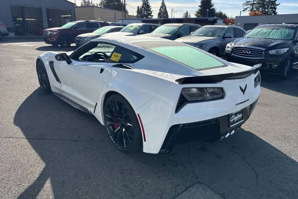 2017 Chevrolet Corvette Z06 Coupe 2LZ photo 1
