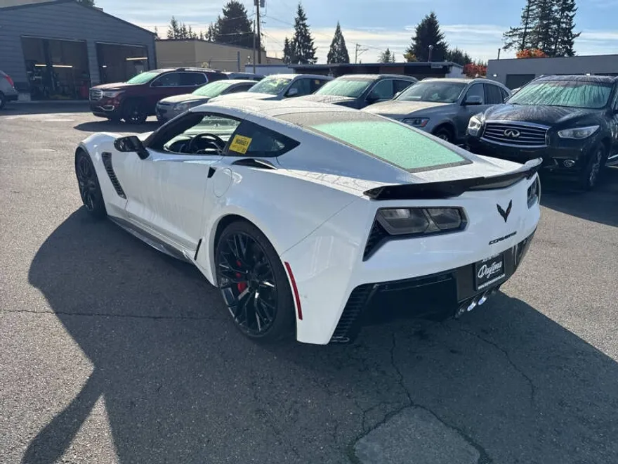 2017 Chevrolet Corvette Z06 Coupe 2LZ photo 1