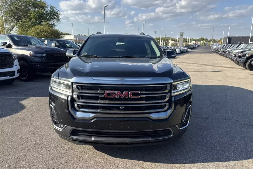 2022 Gmc Acadia AT4 photo 1