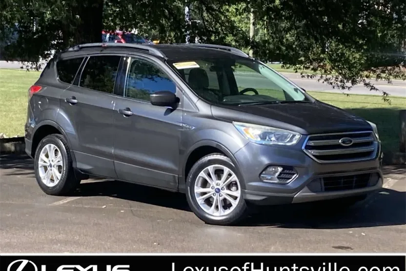 2017 Ford Escape SE photo 1