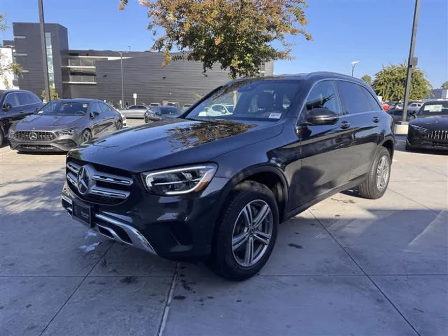 2022 Mercedes Benz GLC 300 photo 1