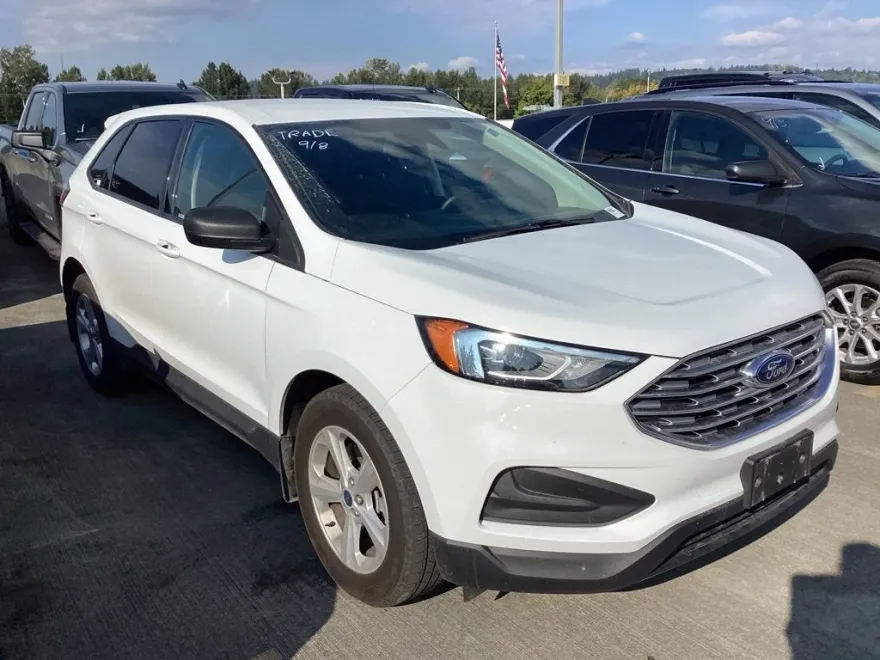2022 Ford Edge SE photo 1