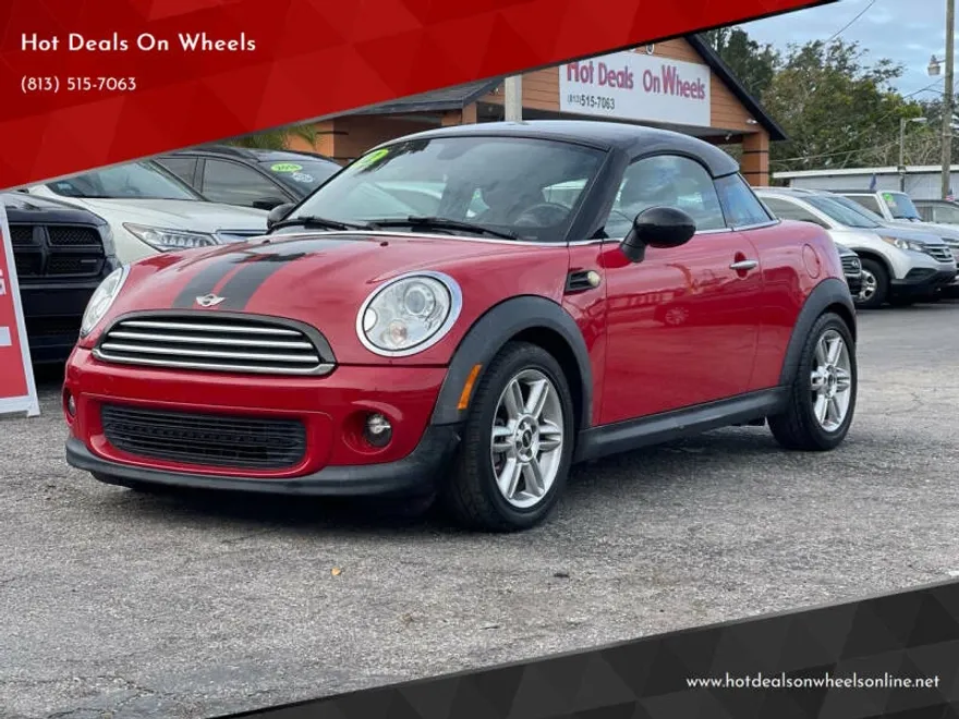 2012 Mini Cooper Base 2 Door Coupe photo 1