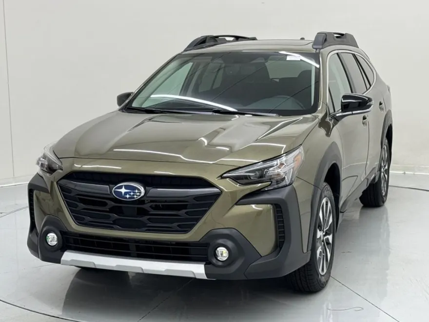 2025 Subaru Outback Limited photo 1