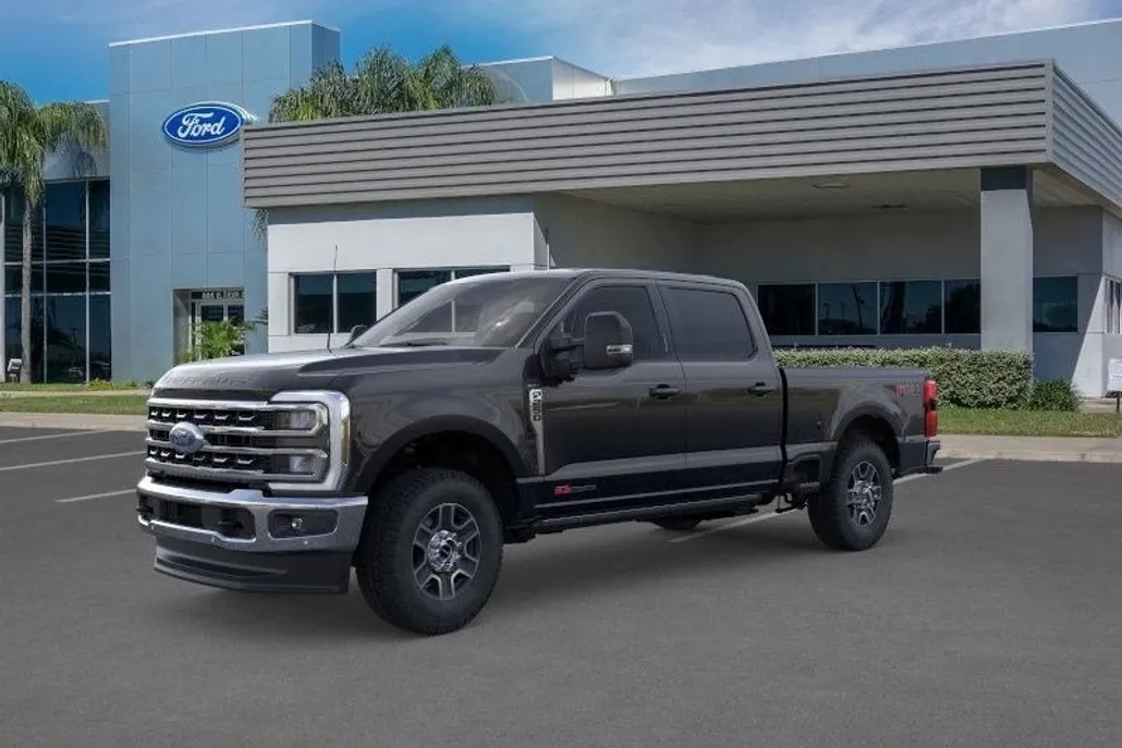2025 Ford F-250 photo 1
