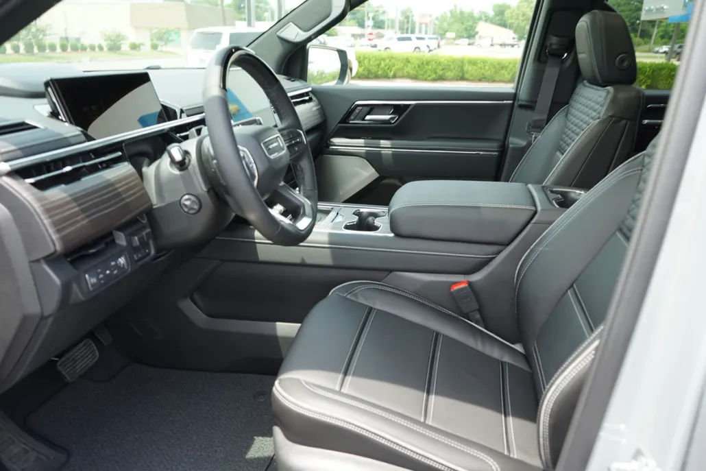 2025 Gmc Sierra EV Denali photo 1
