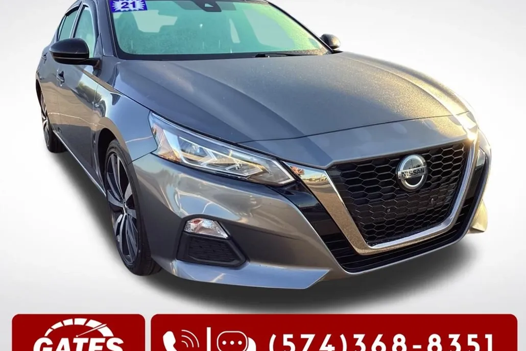 2021 Nissan Altima 2.5 SR photo 1
