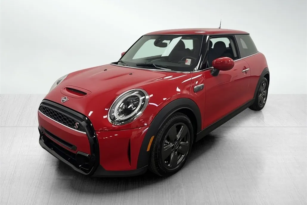 2024 Mini Cooper 2 Door Hardtop S photo 1