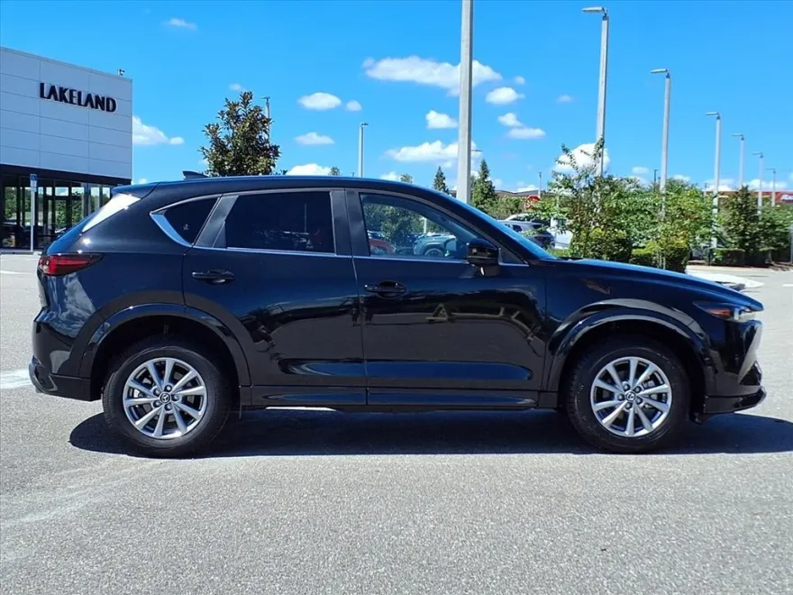 2025 Mazda CX-5 2.5 Select photo 1