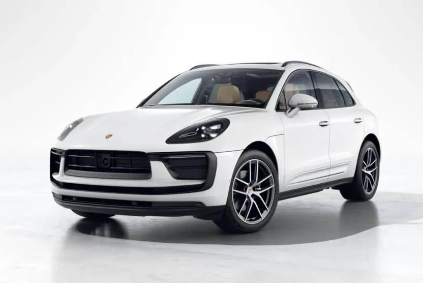 2026 Porsche Macan T photo 1