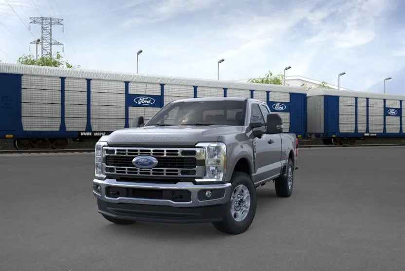 2026 Ford F-250 XLT photo 1