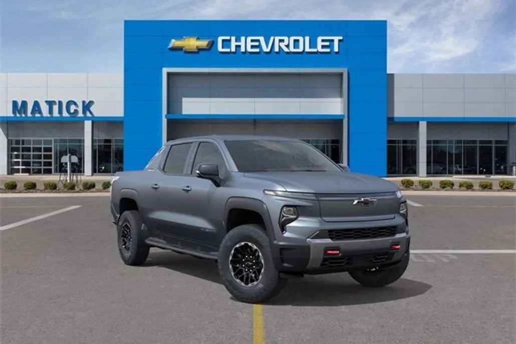 2026 Chevrolet Silverado EV Trail Boss photo 1