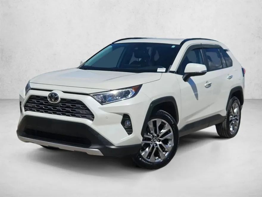 2019 Toyota RAV4 Limited photo 1