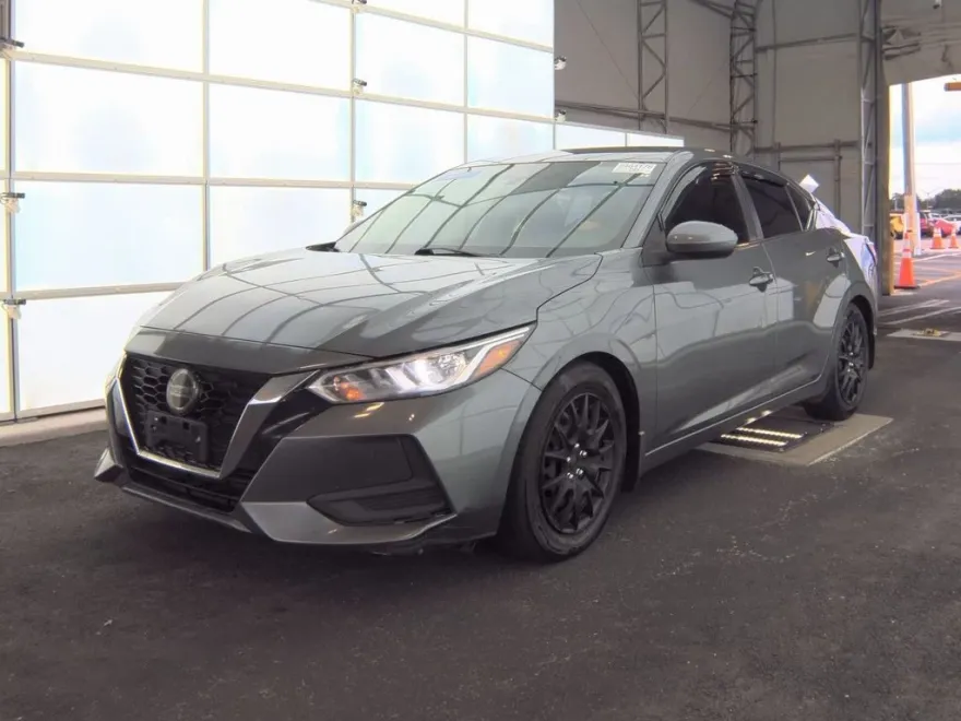 2021 Nissan Sentra S photo 1