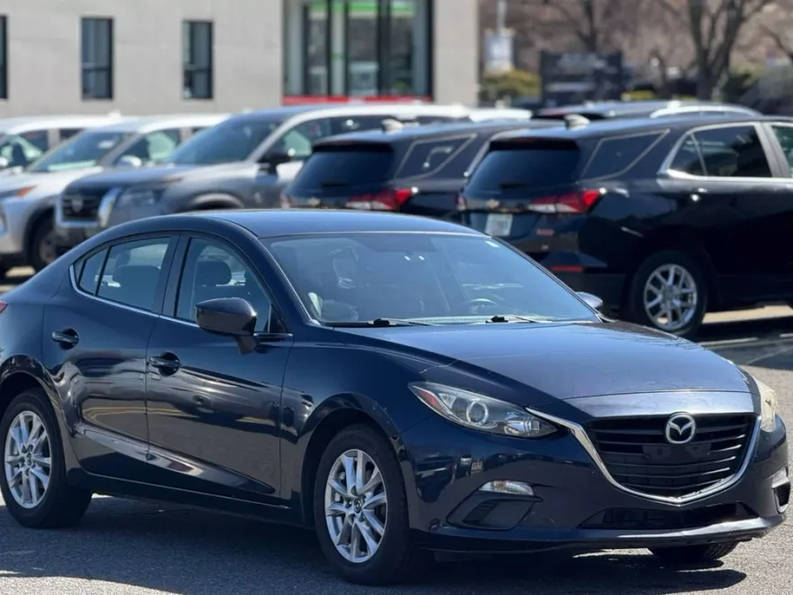 2014 Mazda Mazda3 Touring Sedan photo 1