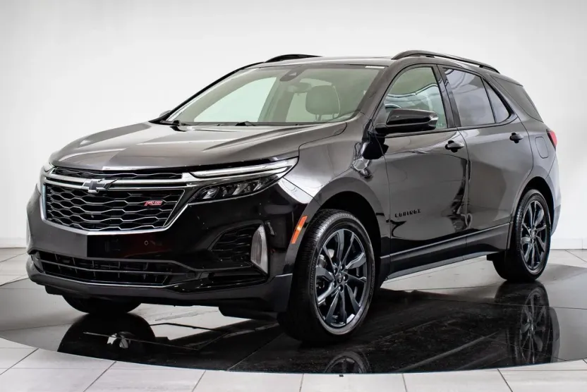 2023 Chevrolet Equinox RS photo 1