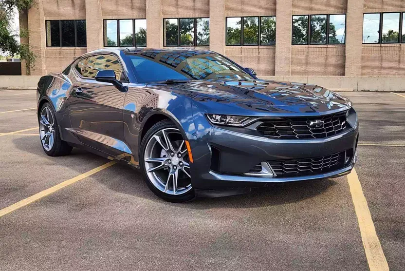 2023 Chevrolet Camaro 2LT RS photo 1