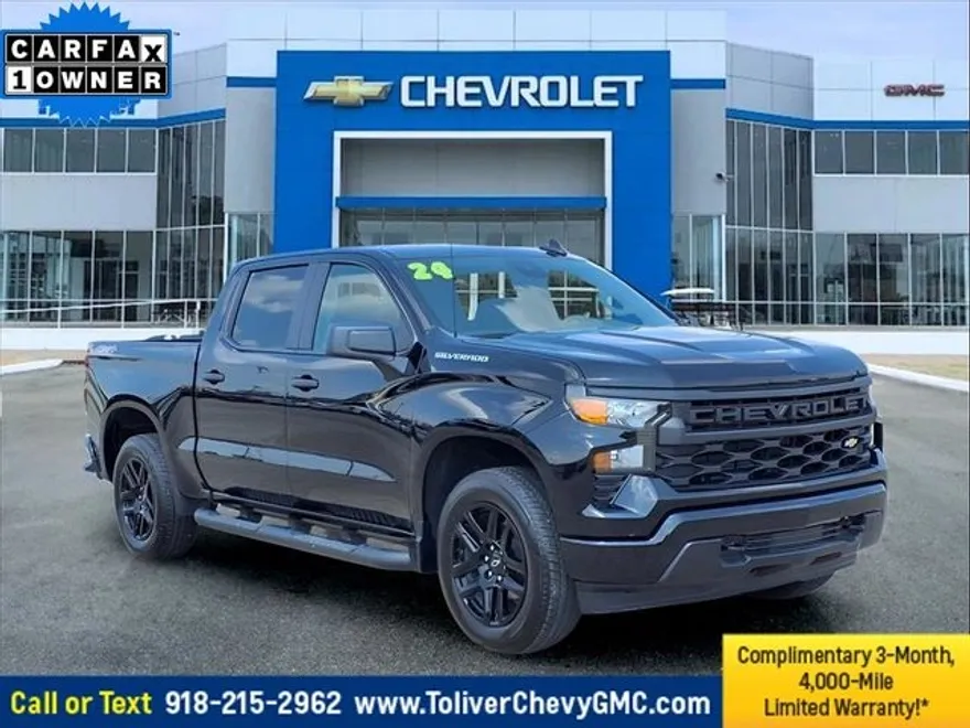 2024 Chevrolet Silverado 1500 Custom photo 1