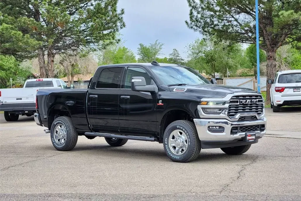2025 Ram 2500 Tradesman photo 1