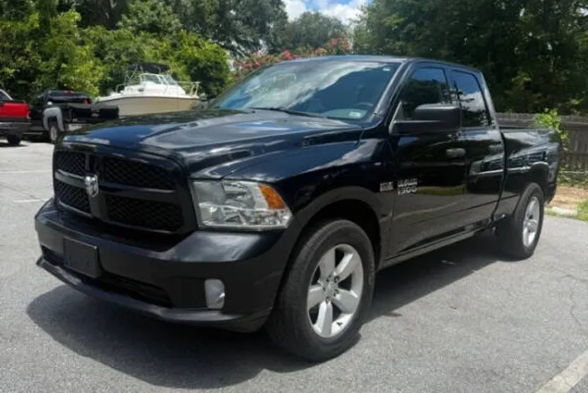 2013 Ram 1500 Tradesman photo 1