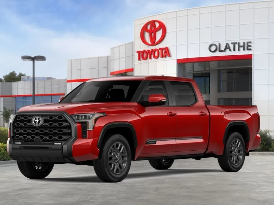 2025 Toyota Tundra Platinum photo 1